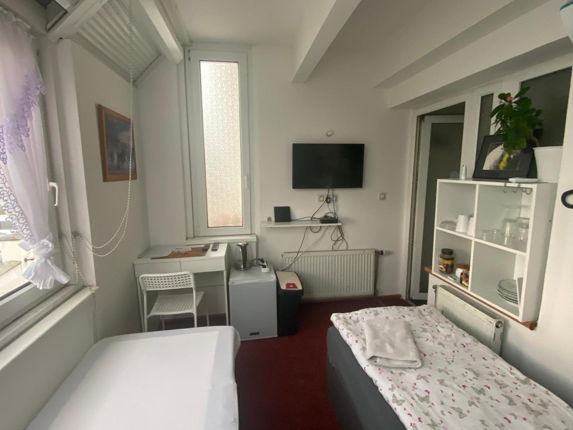 Homestay U Hanky Zdiby Εξωτερικό φωτογραφία