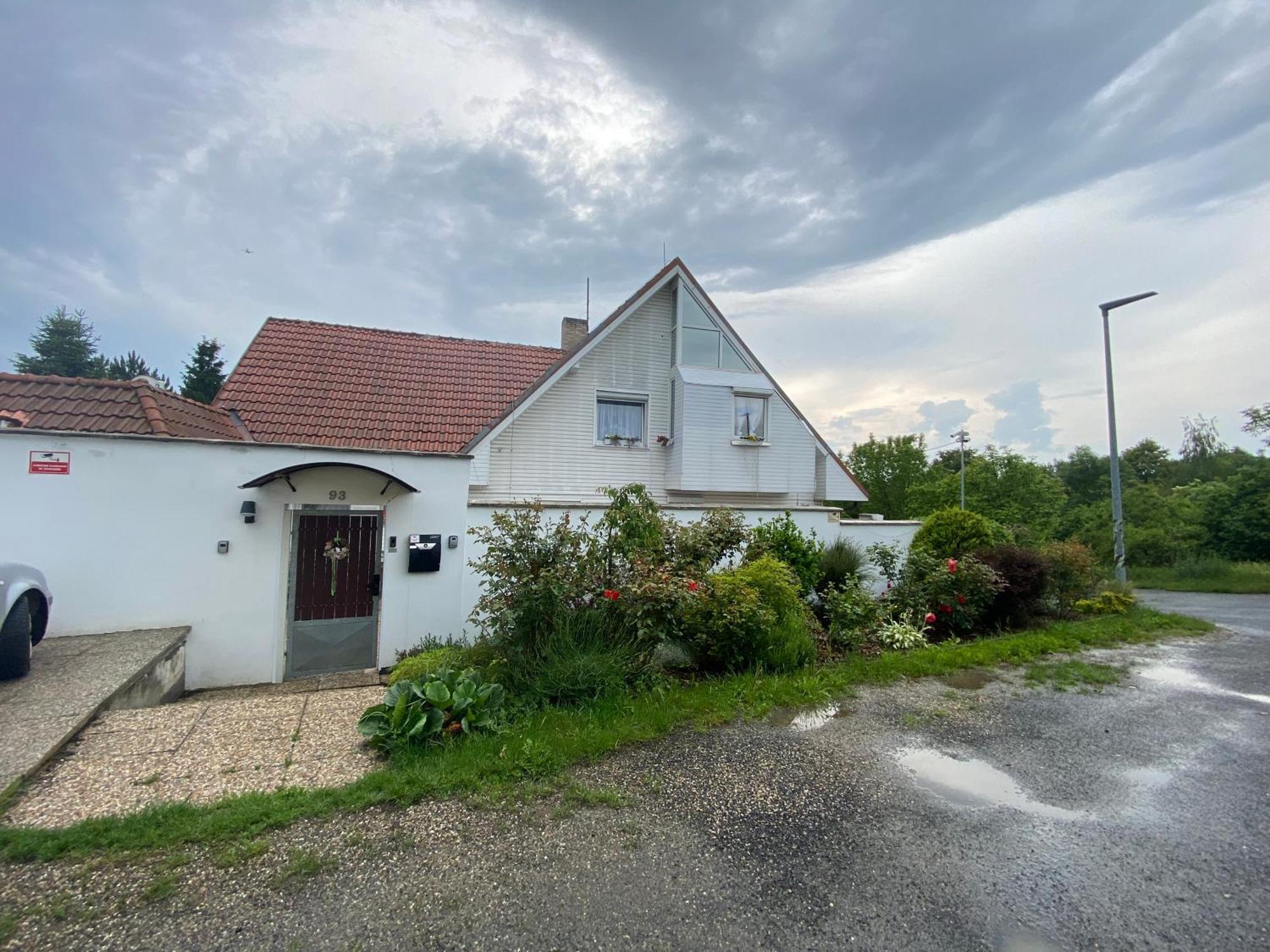 Homestay U Hanky Zdiby Εξωτερικό φωτογραφία